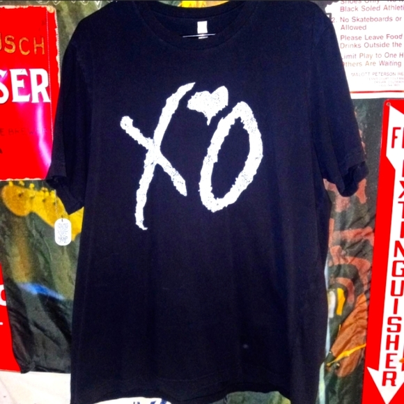 XO men’s Tshirt size XL - Picture 1 of 6